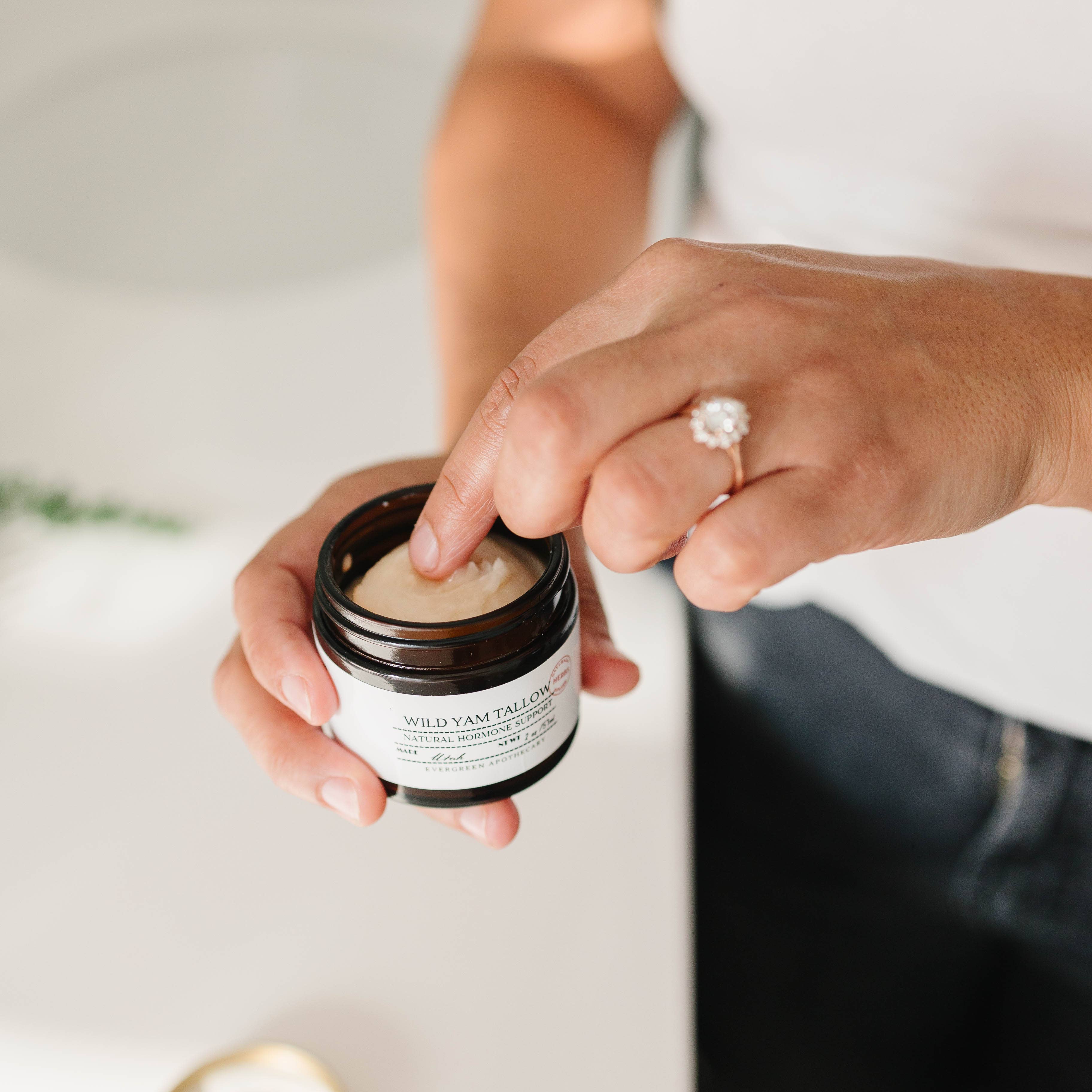 Evergreen Apothecary - Vendita all'ingrosso Unguenti/Balsami/Creme curative - Wild Yam Tallow (prodotto con sego di Lady May)4