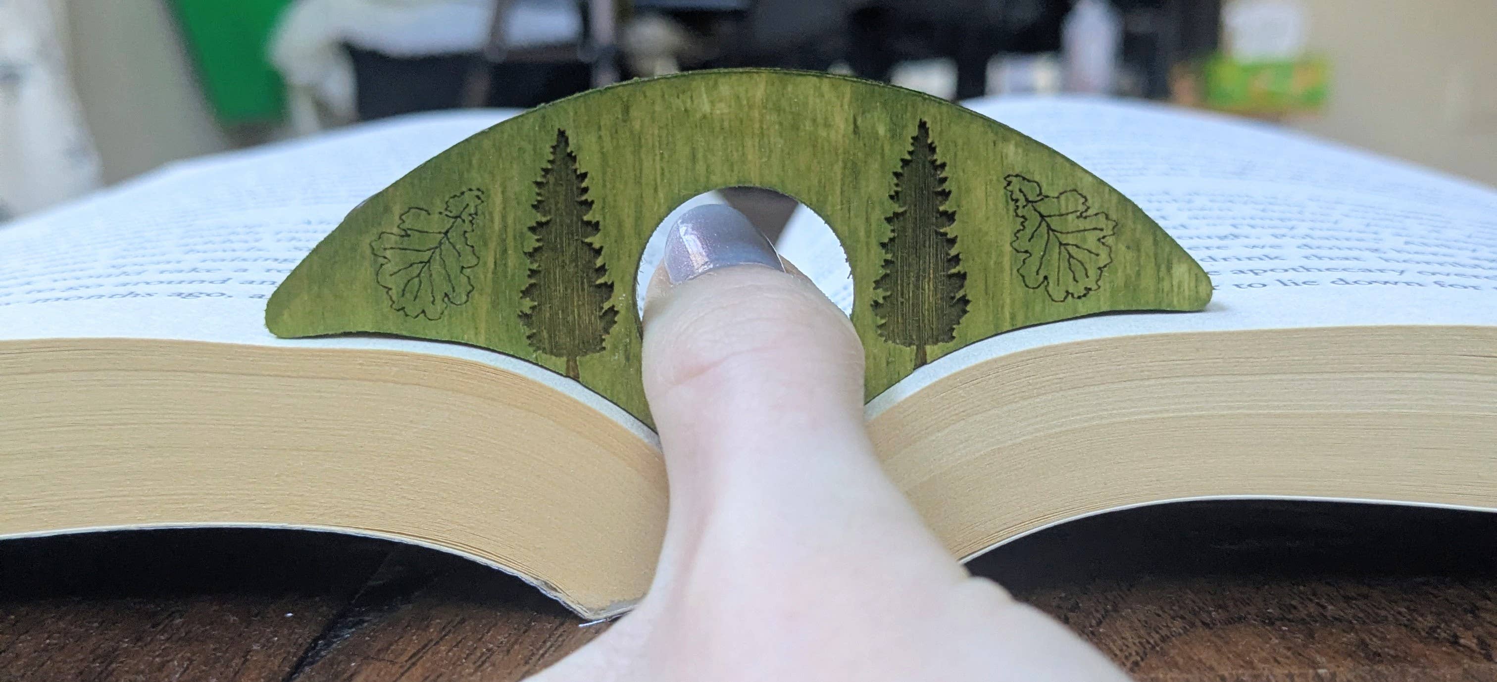 Stag and Branch - Vente Porte-livres - Porte-pages en bois | Quatre modèles différents6