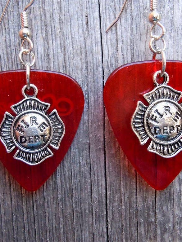 Pendientes con forma de púa para guitarra Fire Dept Shield para venta al por mayor de Simply Raevyn