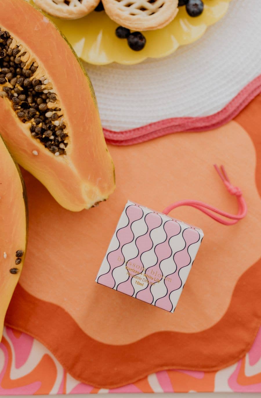 Blossom and Bloom - Wholesale Reed diffuser - Bamboo + White Lily - 10 ml Reusable Diffuser1