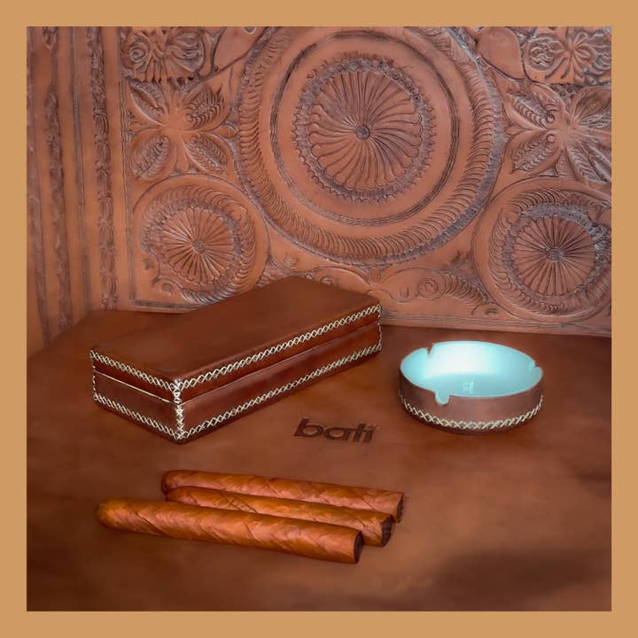 Bati Goods – wholesale Humidor-/cigarrtillbehör – Cigarro | Cederträ+läder cigarrlåda