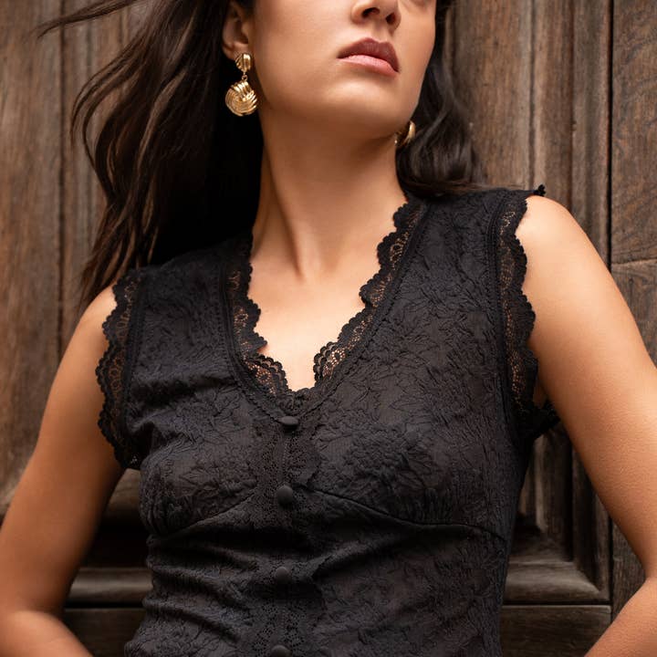 Top escotado de encaje - 81055 y otras tendencias de Resultados para vermiculita para estufas leña al por mayor. Devoluciones gratuitas y condiciones de pago a 60 días en Faire en Faire.