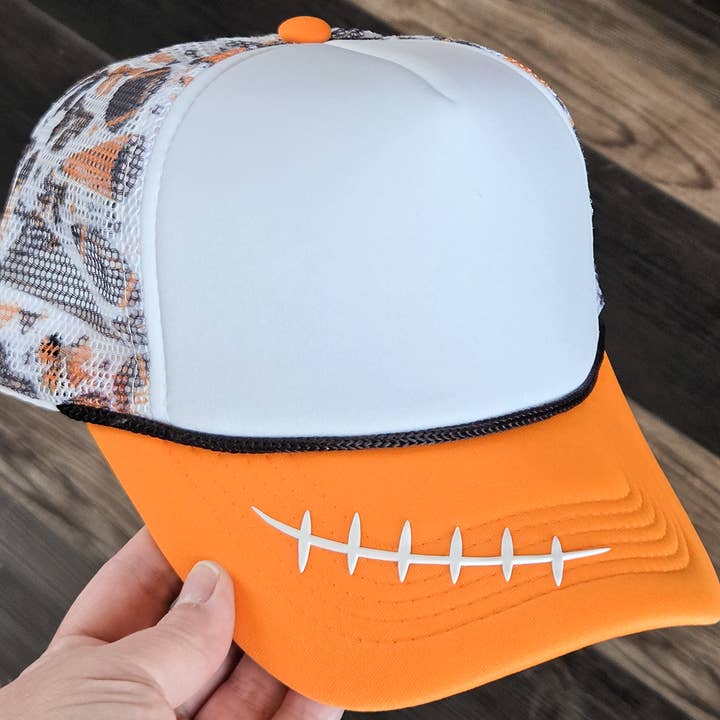Patch de lacets de football en silicone CHAPEAU/POCHETTE pour la vente par Trendy Transfers