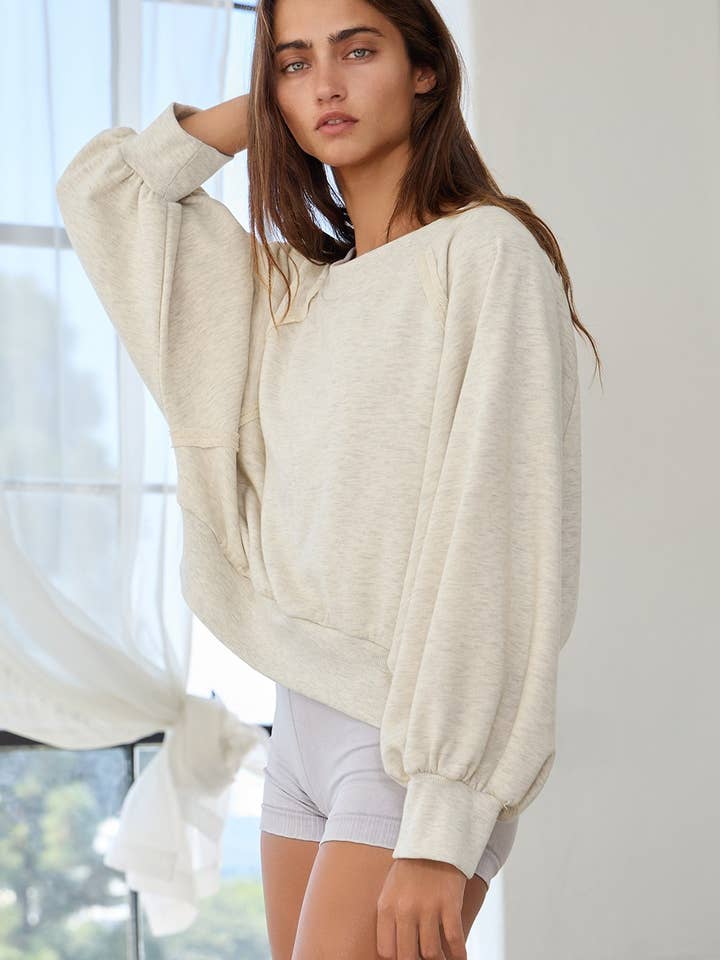 BUCKETLIST INC - Wholesale Sweatshirt - Women's - T2389A Out Seam Raglan Sleeve Solid Sweatshirt Top14