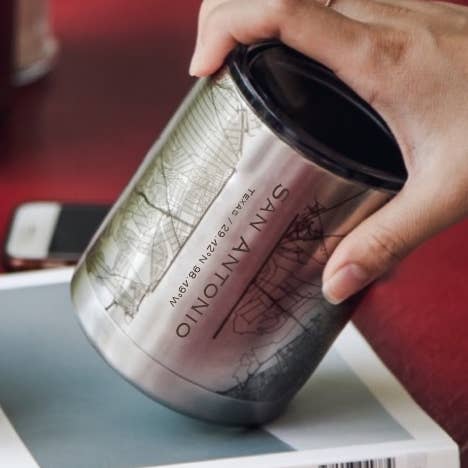 Coupe isolée San Antonio TX pour la vente par JACE.design