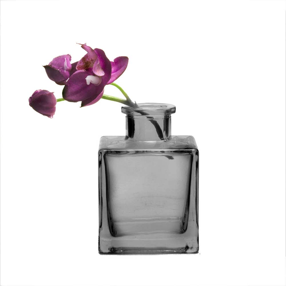 Chive UK - Wholesale Vase - Loft - Coloured Glass Apothecary Inspired Bud Vases18