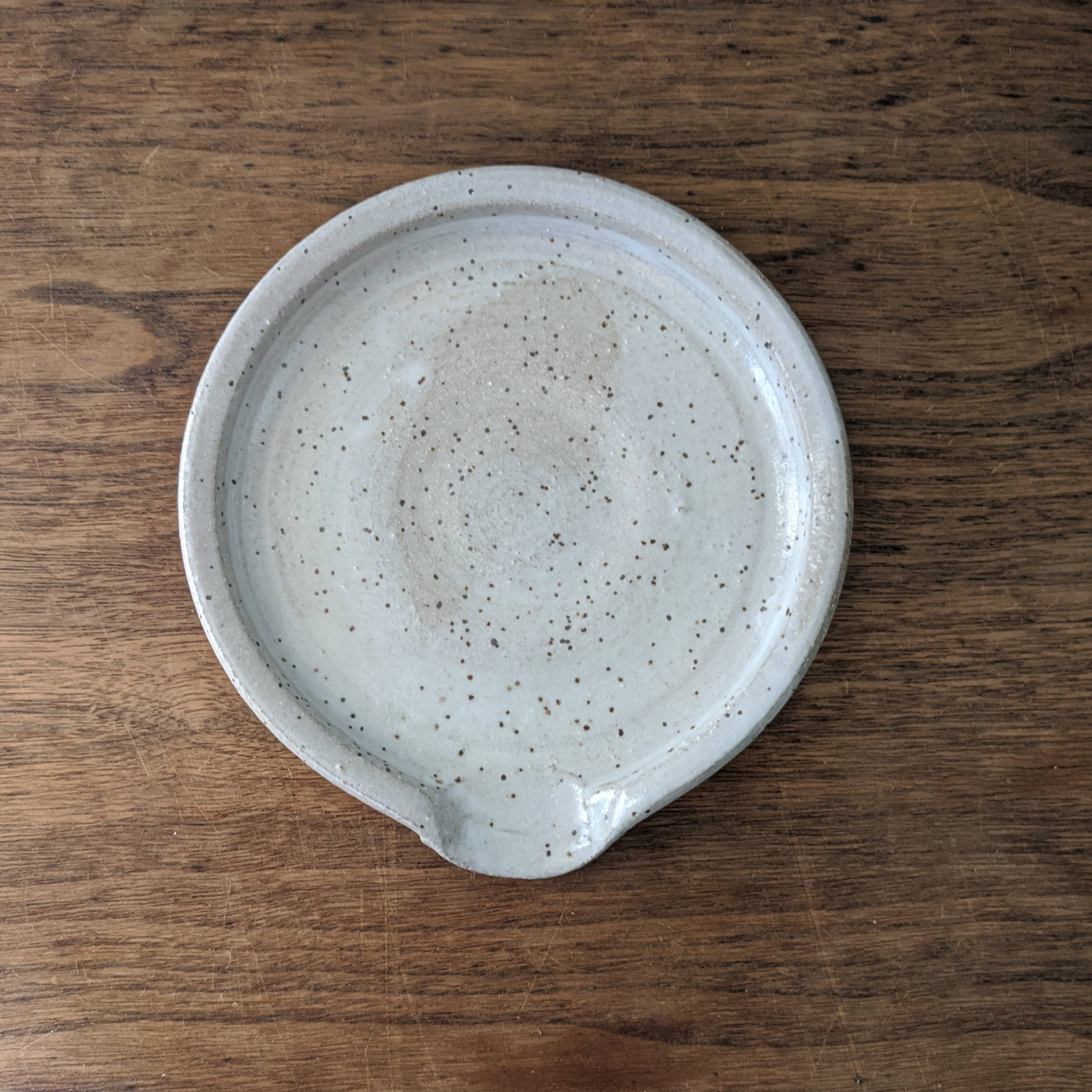 Nomad Potters - Vente Repose-cuillère - Repose-cuillère blanc moucheté