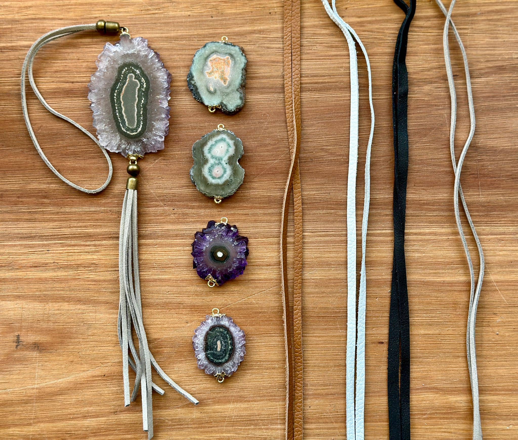 Deep Purple Project - Wholesale Purse/Bag Accessory - Women's - Crystal Bag Charm – Amethyst Stalactite Accessory5