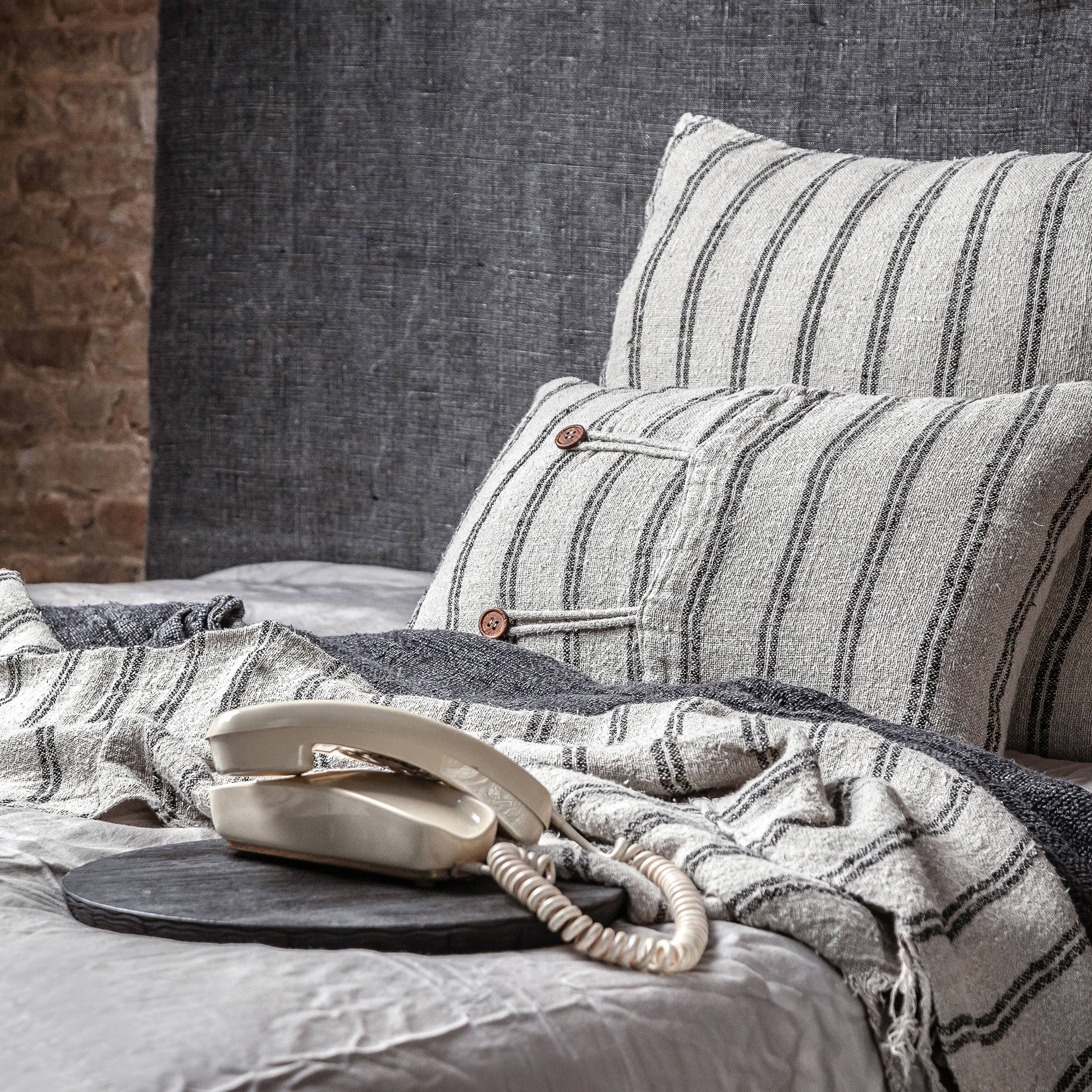 Dareels - Wholesale Cake - KURUVA Plaid1