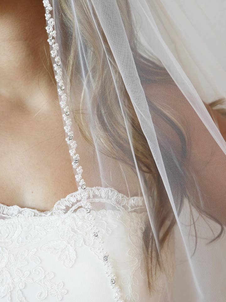 Pearl Rhinestone Crystal Edge Wedding Veil for wholesale by allureweddingjewelry