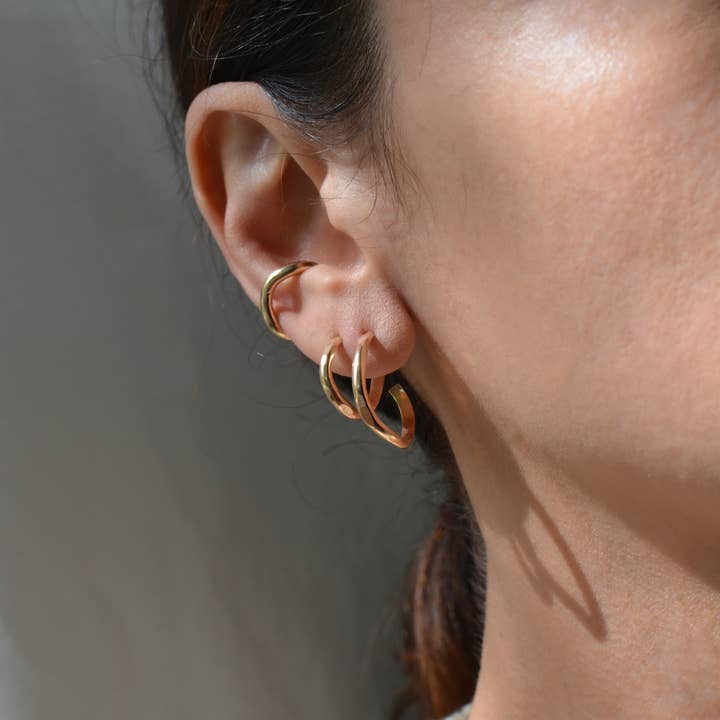 Gem & Blue - Wholesale Hoop Earrings - Gold Heli Hoops1