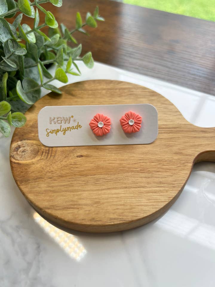 Summer Flower Stud for wholesale by K&W Simply Made
