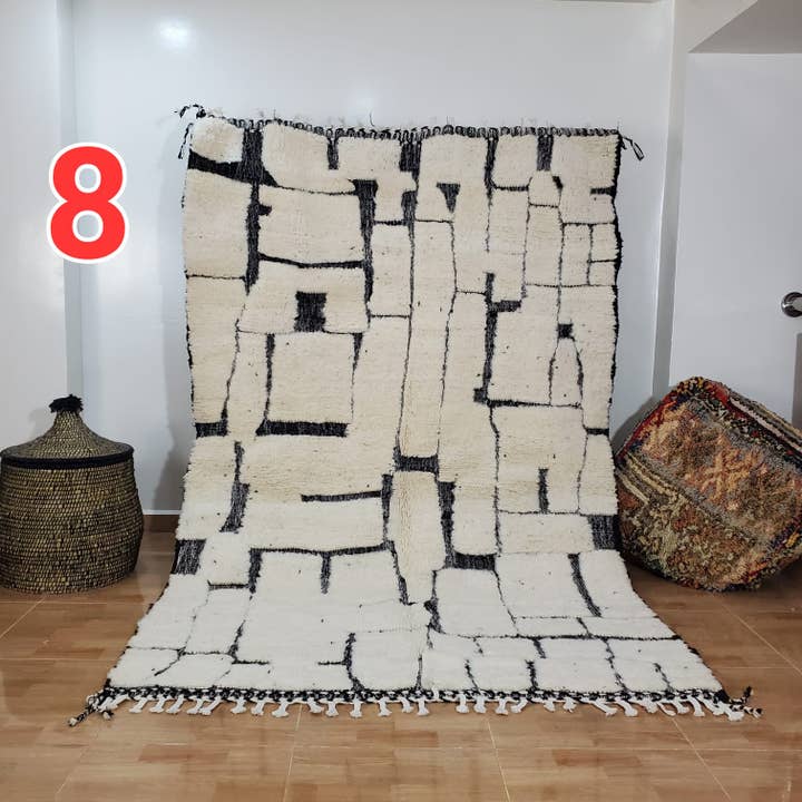 Handgeknoopte Beni Ourain Wol Vloerkleed 200× 300 cm 66 voor wholesale door Maroccarpets Poufs and pillows wholesale +31648976894