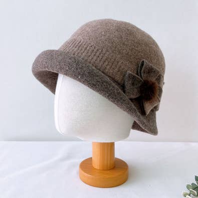 Comfortarians – wholesale Bucket hat – Women's – Women's Winter Bungee Bucket Hat Stitched Wool Flower Angora0