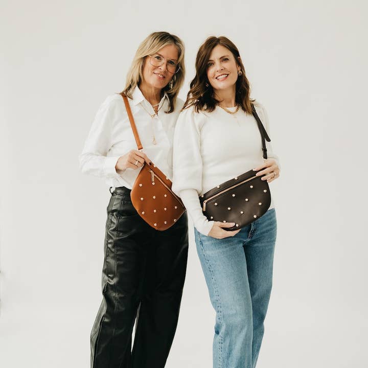 Pretty Simple – Engroshandel Bæltetaske - Dame – Chic guldnittebesat Westlyn bæltetaske3