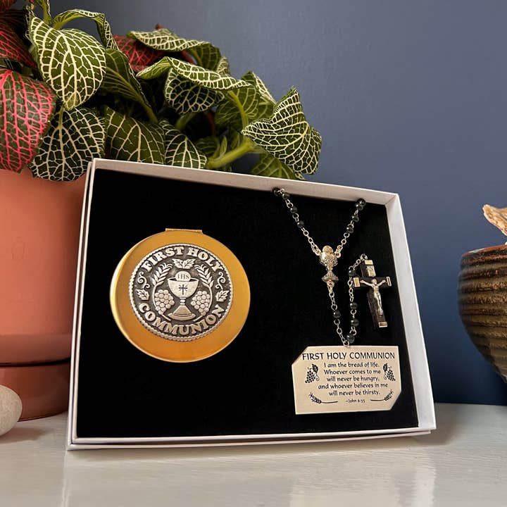 Abbey + CA Gift - Wholesale Religious Card - Communion Rosary Gift Set for Boy4