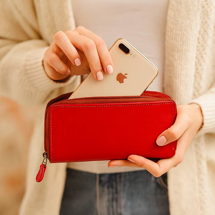 Hides - Wholesale Wallet - Women's - Leather Zip Around Wallet17