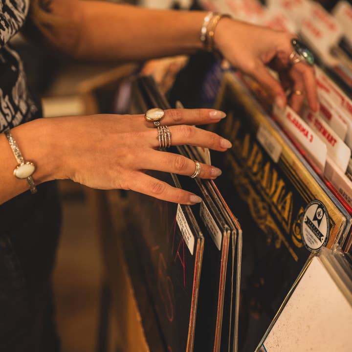 Dazed and Topazed - Wholesale Band/Stacked Ring - Rings Of Saturn2