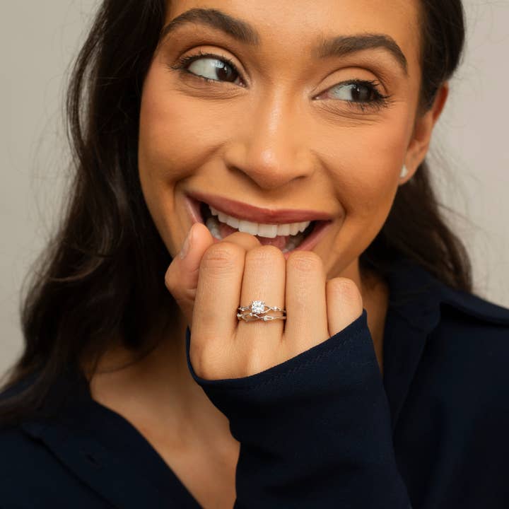 HolyBang Jewels - Vendita all'ingrosso Anelli multipietra - ANELLO CON FOGLIE SOLITARIE - SET DI 2 ANELLI5