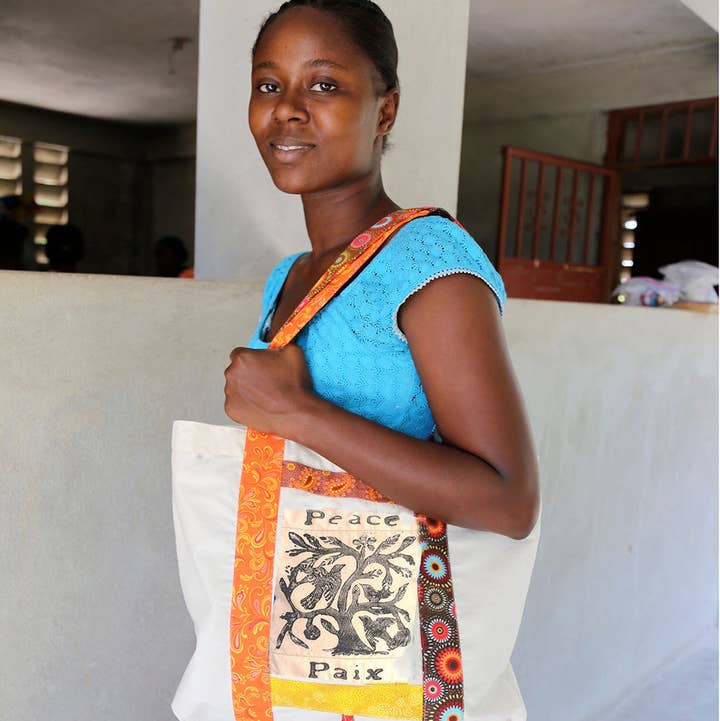 Atizan Goods by PeaceQuilts - Wholesale Tote Bag - Women's - 'Peace' Folding Carry All0