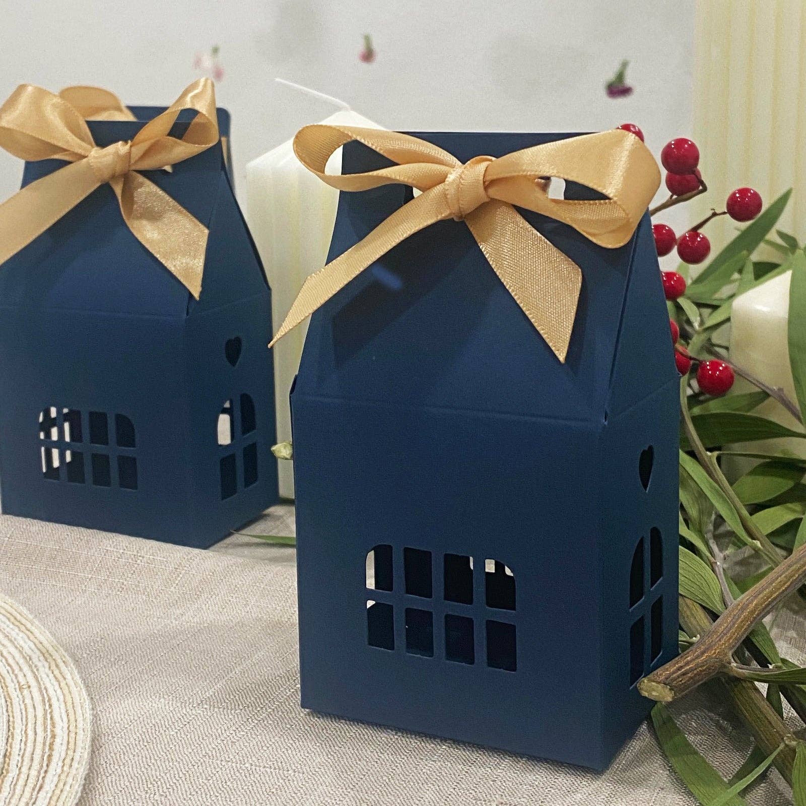Wrapables.com - Vente Coffrets cadeaux - Boîtes cadeaux en forme de maison avec rubans, bleu11