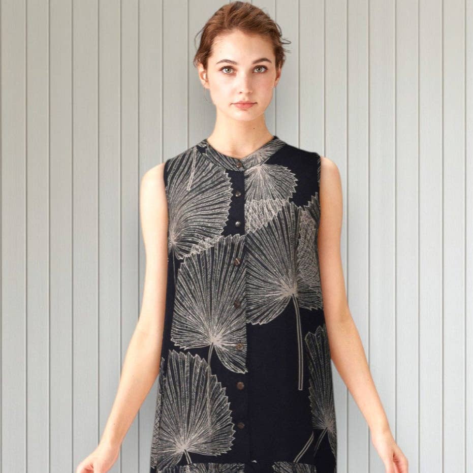 Muumuu Rainbow / DBA Princess Kaiulani Fashions - Wholesale Dress - Women's - Loulu Print Tired Half Button Resort Dress Plus Size 2