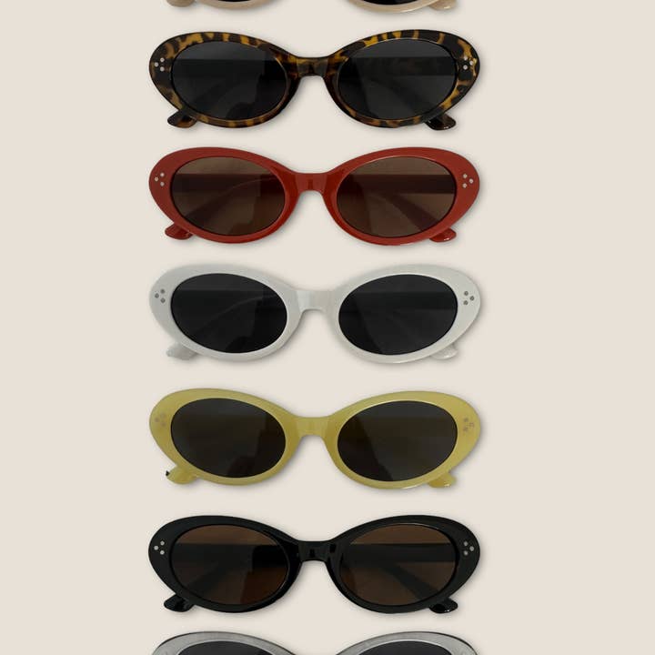 Round Vintage Lens Sunglasses UV 400 - SIMOLI for wholesale by LoveLina