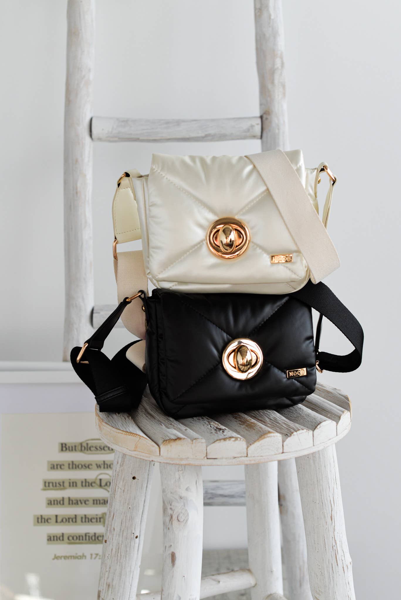 NOCO - Wholesale Crossbody Bag - Women's - PADDED BLACK CLOSURE CROSSBODY BAG3