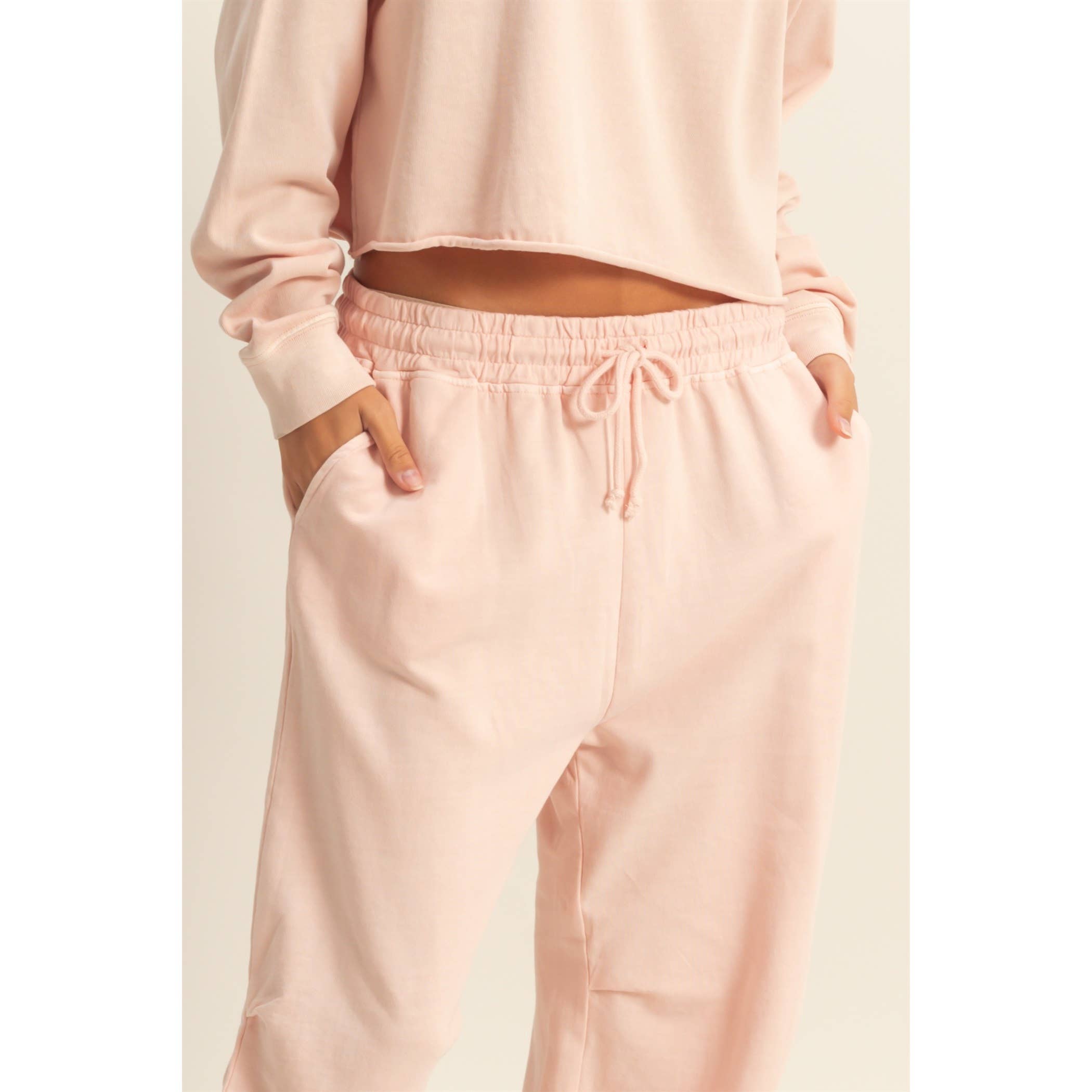 HYFVE - Venta al por mayor Pantalones de chándal/cómodos - Mujer - Pantalones de chándal plisados de cintura alta con cordón20