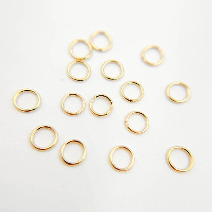 Tresor Jewelry Inc. - Wholesale Craft Supplies - 22GAGFCLOSEJR. 22 Gauge Close Gold Filled Jump Ring2