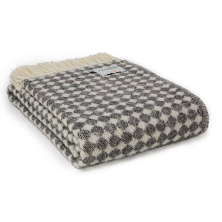 Vendbar Jacquard Spot Ren Ny Uld Tæppe - Trækul for engroshandel hos Tweedmill Textiles