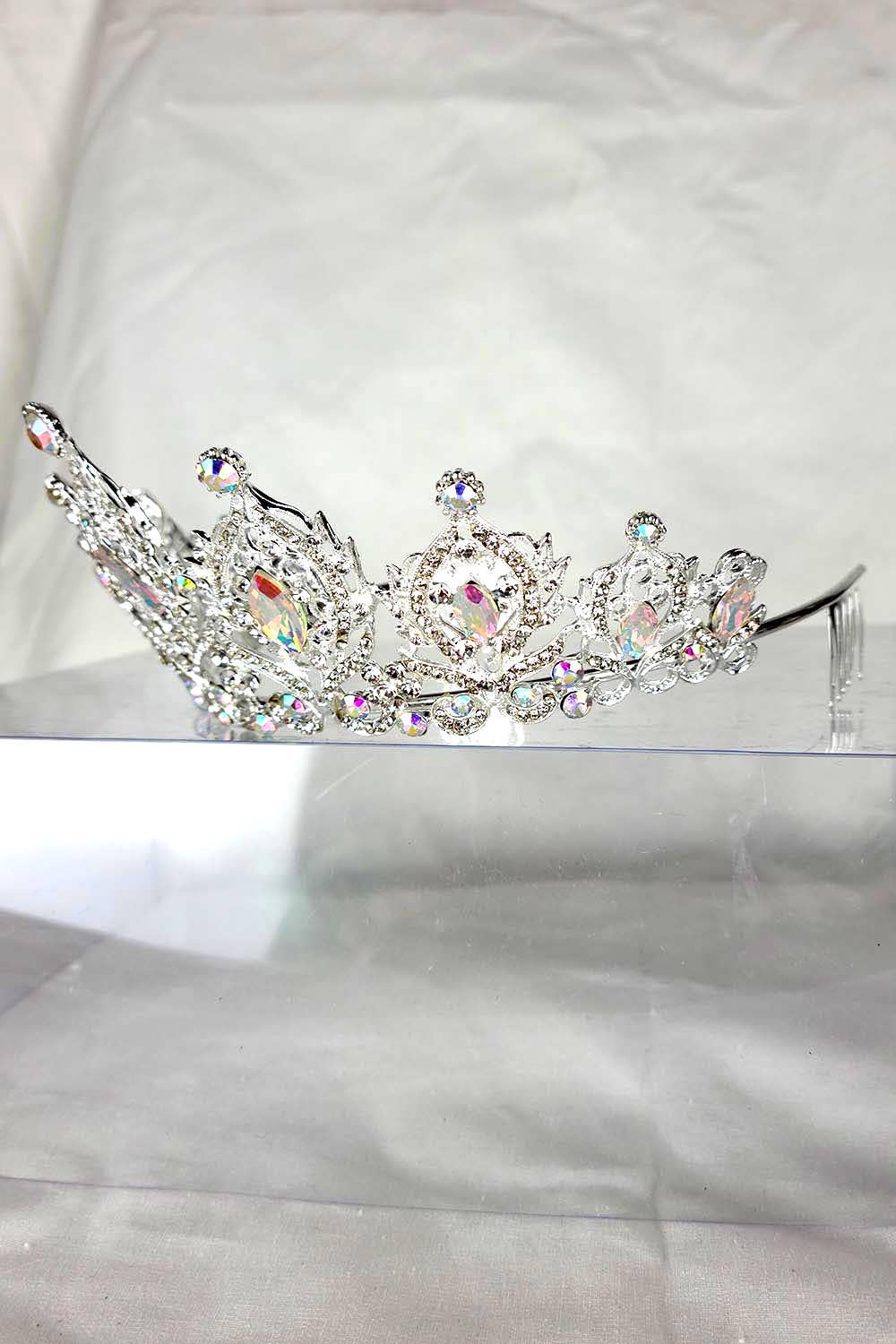 Chicas - Wholesale Tiara - Women's - One Size Fits All Tiara With Jewels HT93333