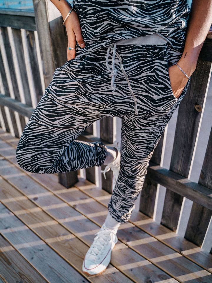 Annemi zebra for wholesale by Lo-ika