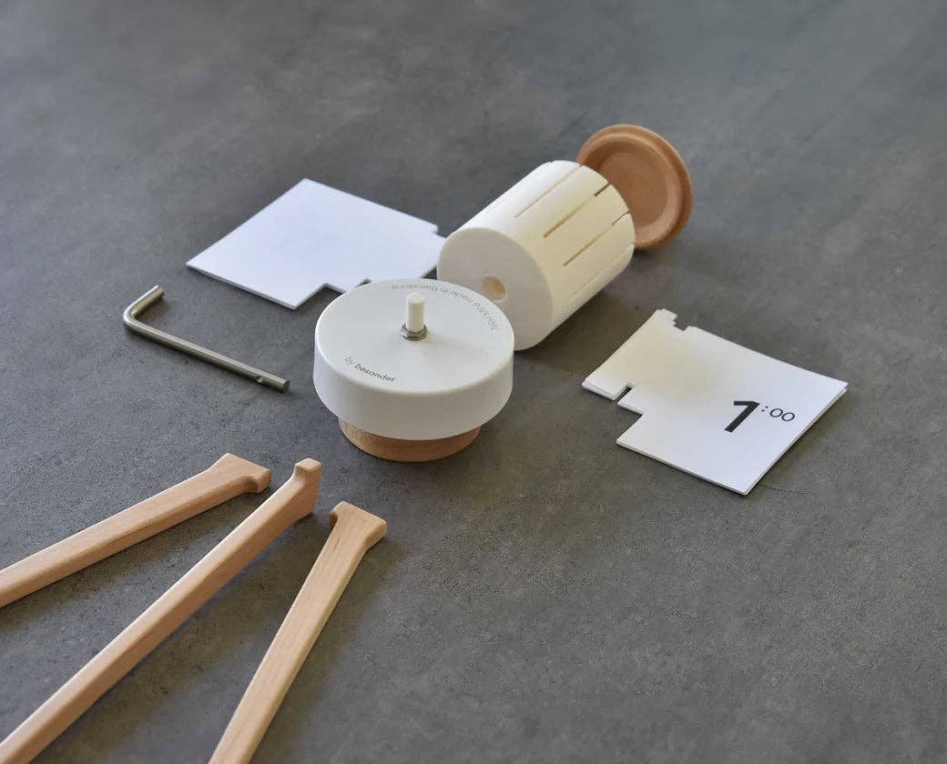 Beamalevich - Wholesale Desk Clock - Besonder NRH Clock Mini White2