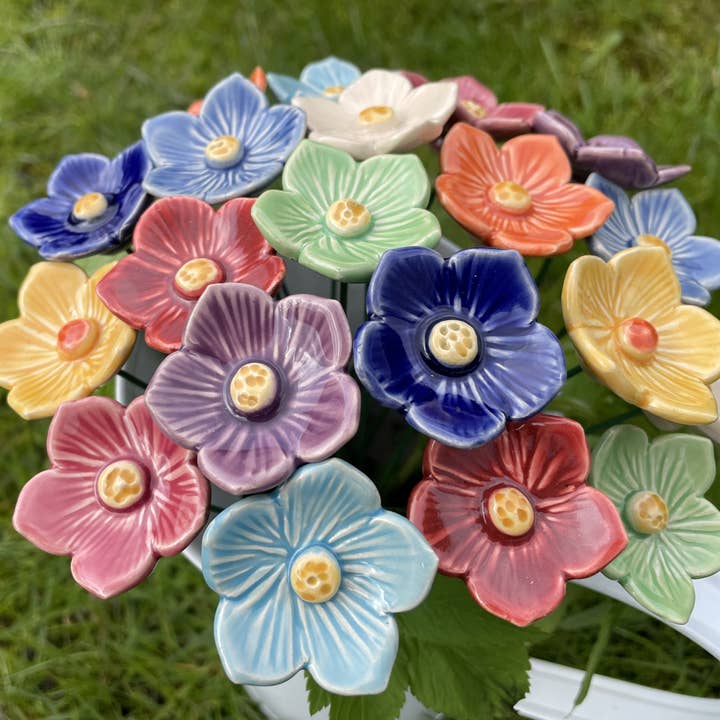 Keramik blomma i Akarp - Wholesale Garden/Lawn Stake - Ceramic Petunia,Plant stake, Petunia on stem