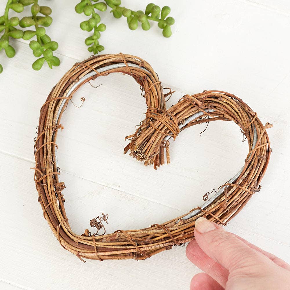 Factory Direct Craft - Wholesale Wreath -  Natural Grapevine Heart Wreath - 6" x 5-1/2"1