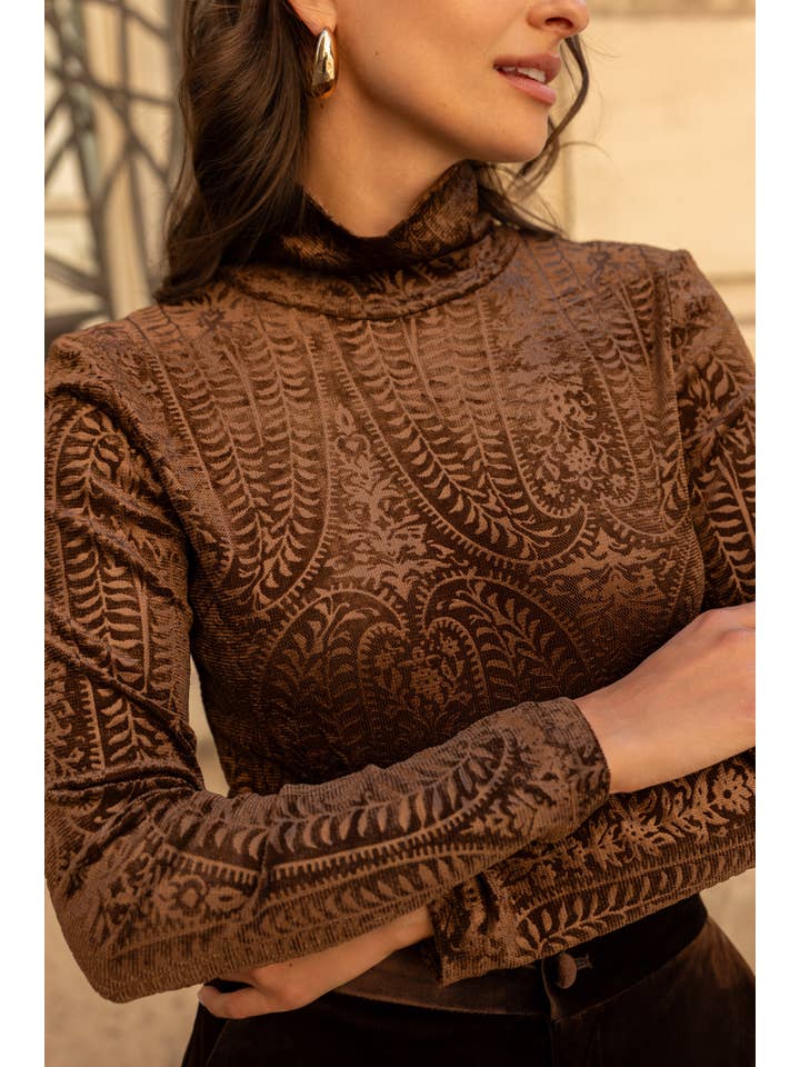 CHOKLATE PARIS - Vendita all'ingrosso Camicetta - Donna - Maglia dolcevita in velluto jacquard - CH0047