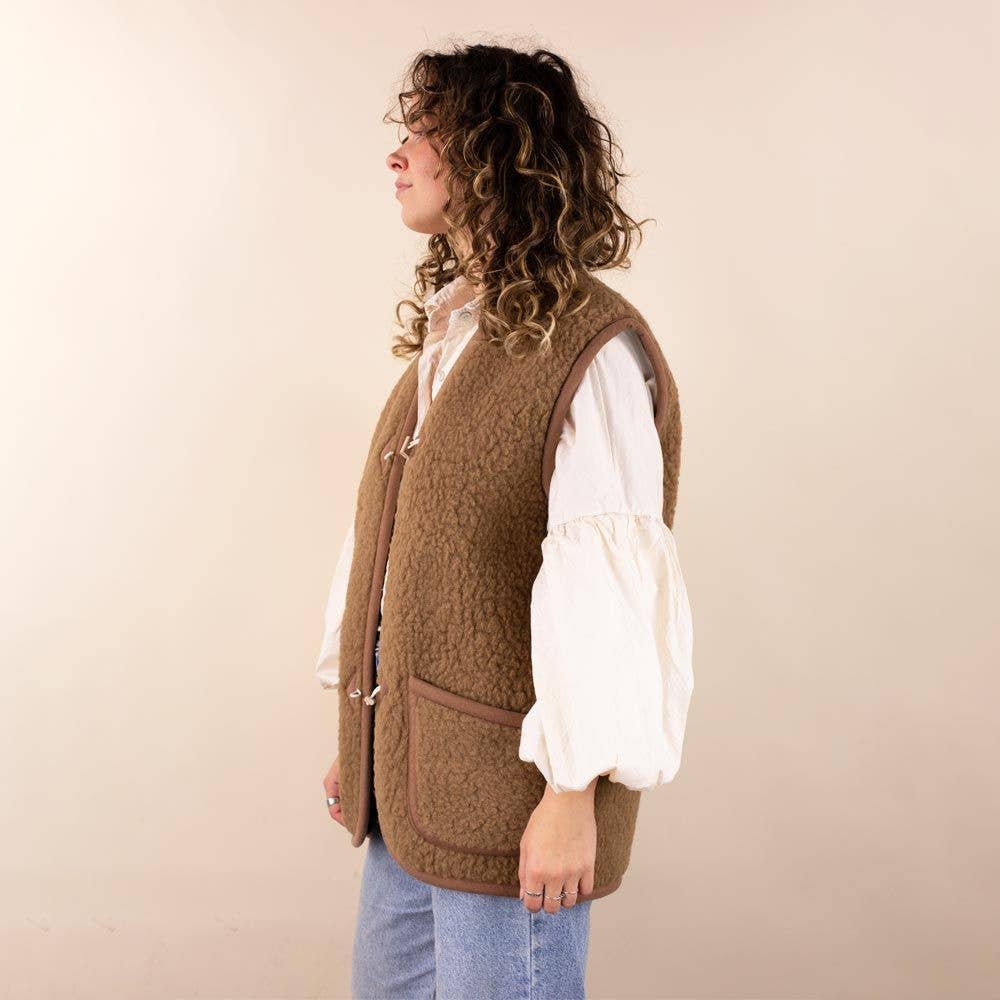 Moonrise - Wholesale Outerwear Vest - Women's - Women's Wool Jacket with brown button1