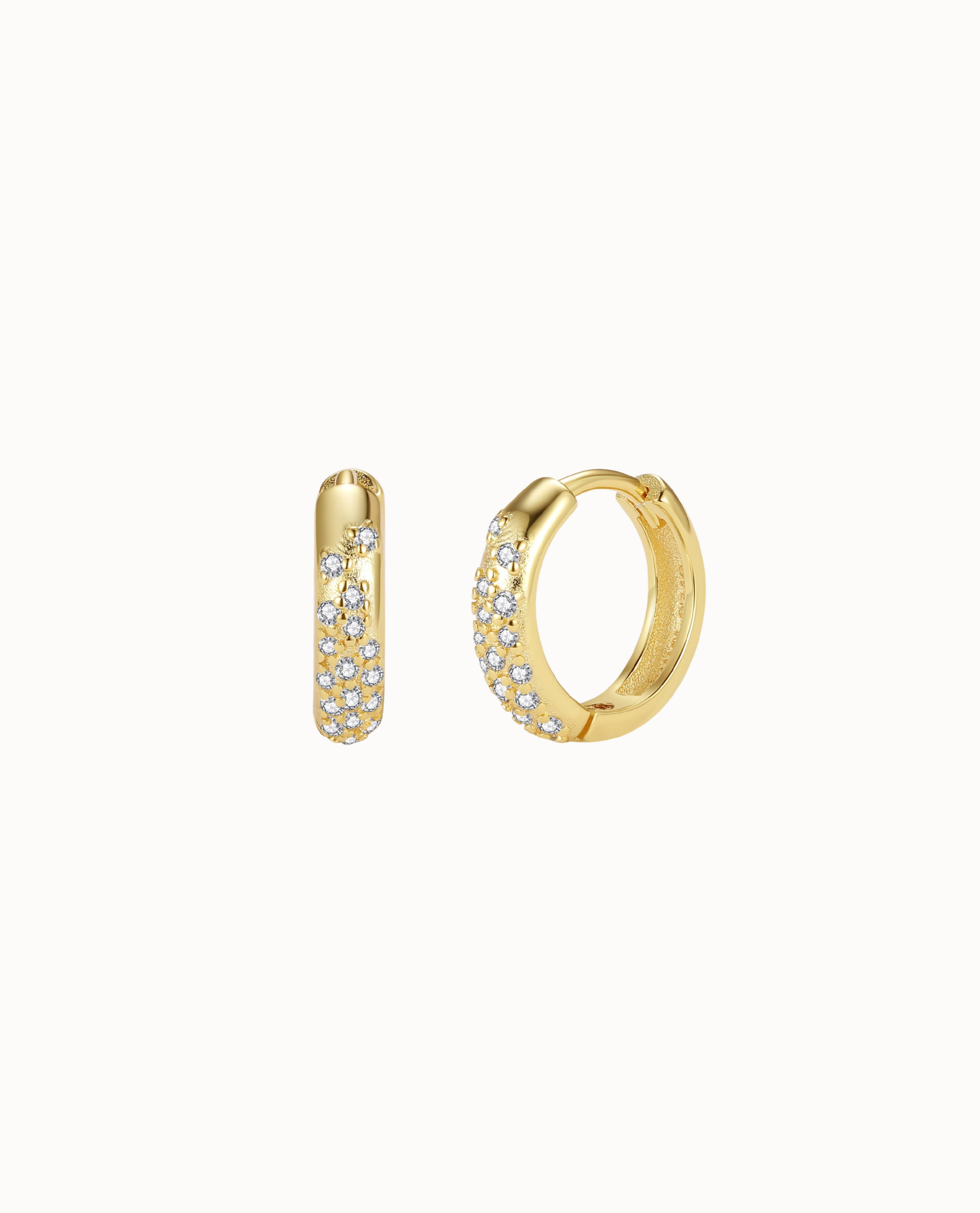 Nava Copenhagen - Wholesale Huggie Earrings - Nila Earrings - Gold Plated