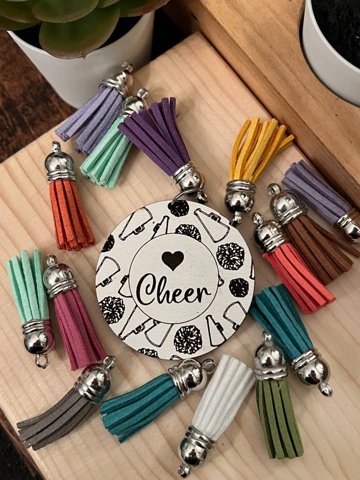 Porte-clés Heart Cheer pour la vente par Suchfungoods