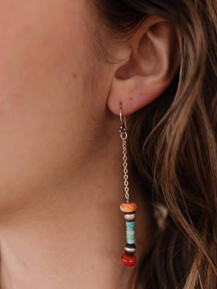 Boucles d'oreilles pendantes Perle du Désert Sentiment d'Été pour la vente par Krush Kandy