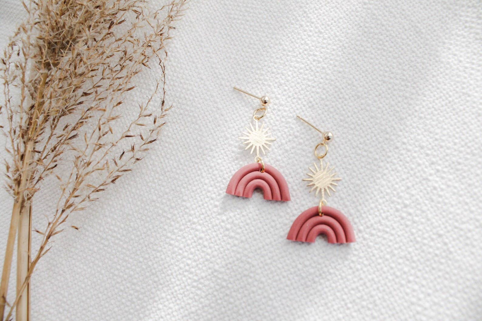 LESVARANDCLAY – Großhandel Ohrstecker – SUNNY RAINBOW - TERRACOTTA