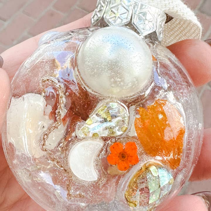 AlwaysJean - Wholesale Ornament - Pressed flower ornaments 8