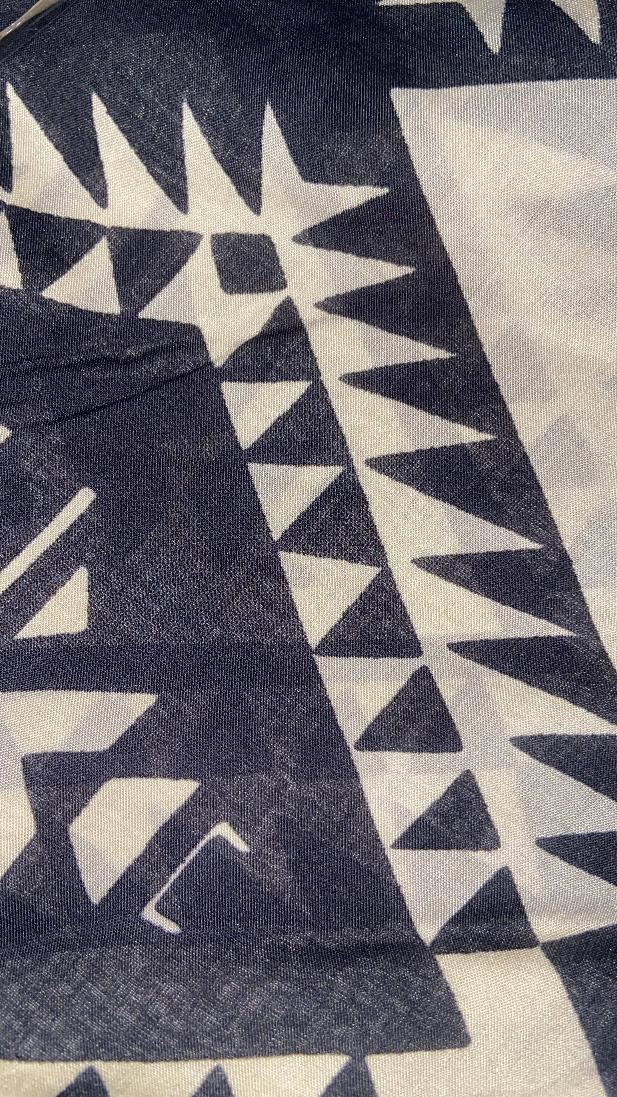 DEEPTI SC - Wholesale Jurk - Dames - Mouwloze lange jurk LD656 met boho print5