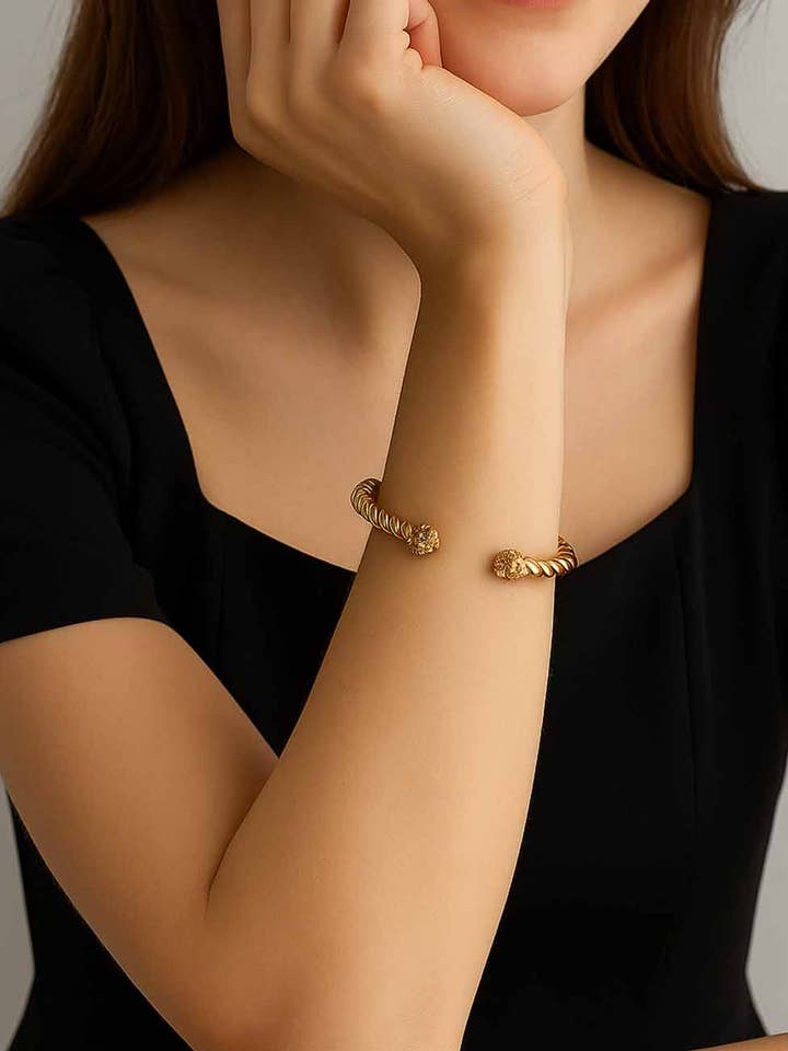 Damen Vintage Gedrehter Drahtkugel Offener Armreif für den Großhandel von Sweetkama