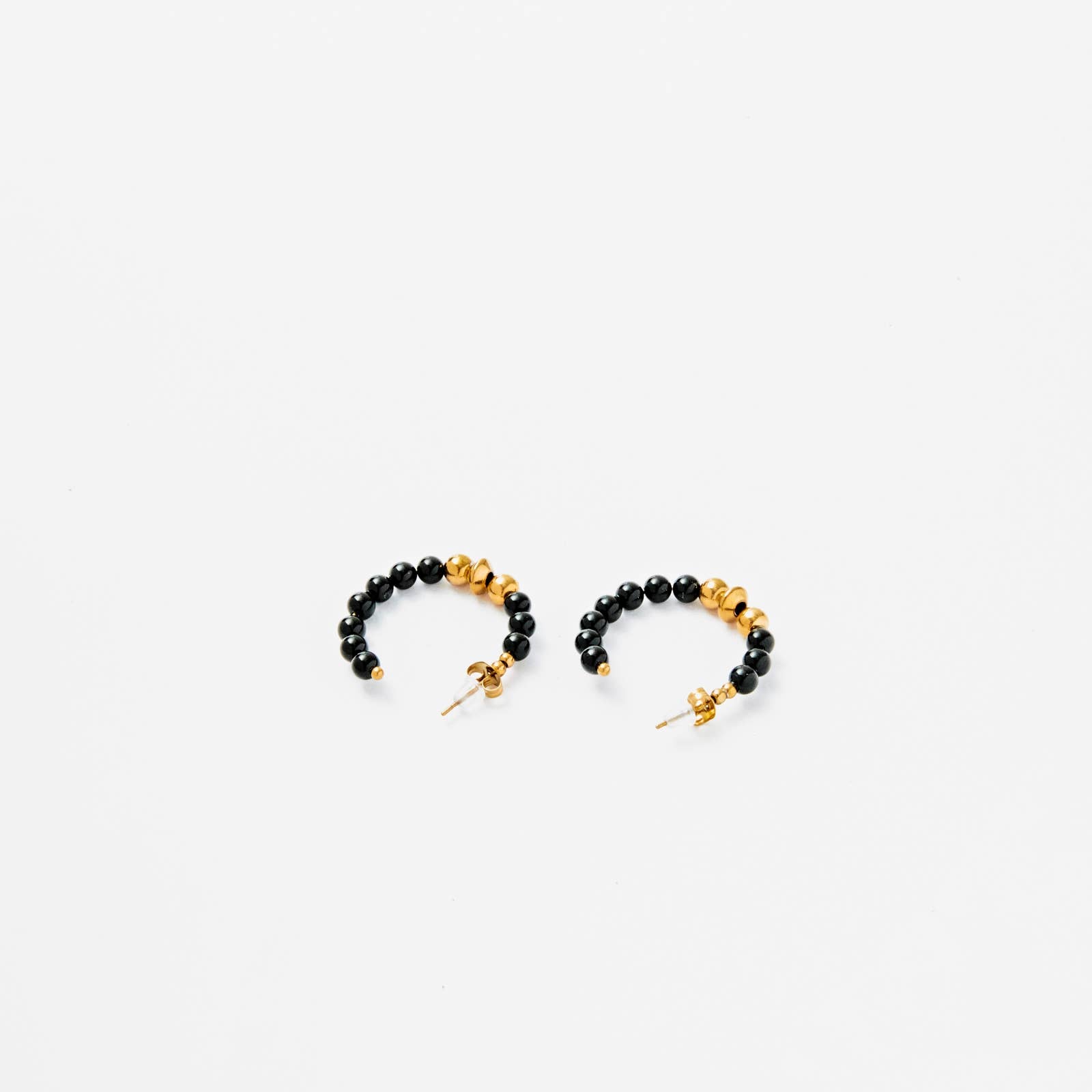 Lovelika – Engroshandel Enkeltøreringe – Creoler med naturlige sten - Freesia5