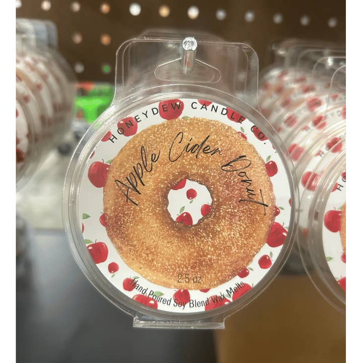 Cire à beignet au cidre de pomme fondue 2,5 oz pour la vente par Honeydew Candle Co.