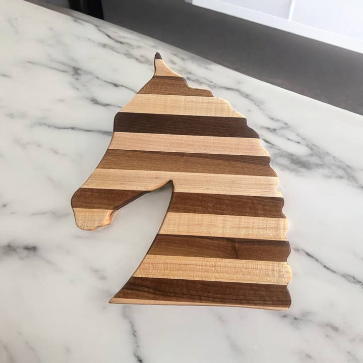 TG Designs LLC - Wholesale Cutting Board - SHOW/FANCY HORSE LARGE