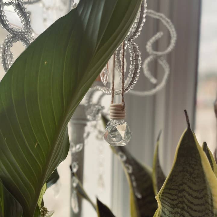 Sage & Stone Apothecary - Wholesale Car Freshener - Unisex - Vanilla Orchid Car Diffuser