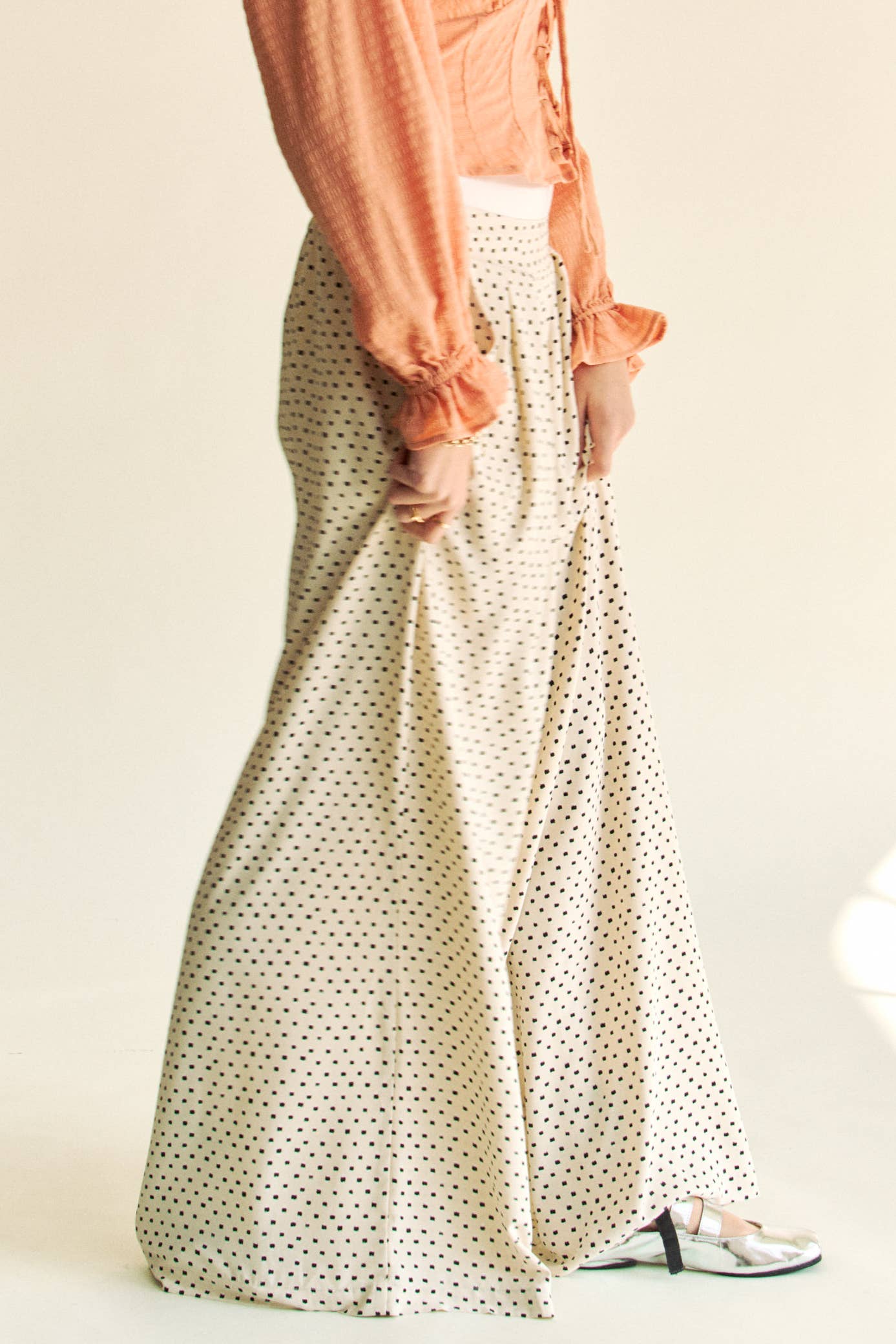 Davi & Dani - Vente Pantalon – femme - PANTALON LONG À CEINTURE ÉLASTIQUE PLISSÉE3